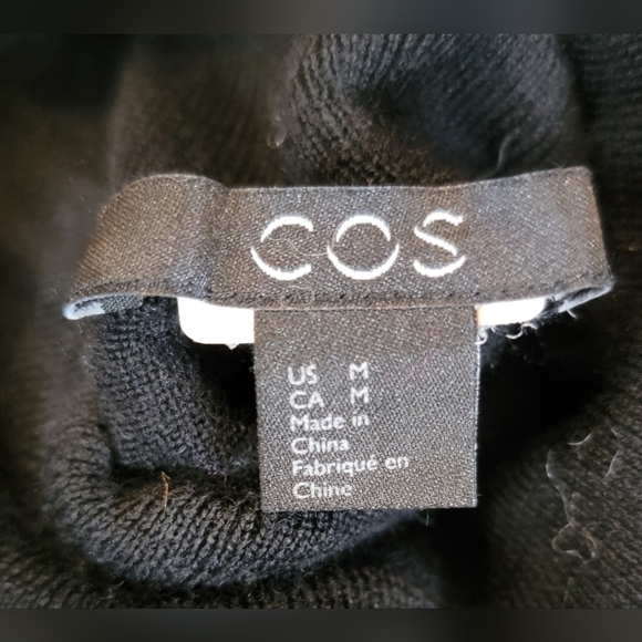 COS 100% Wool Classic Fit Turtleneck Sweater Women's M Black Soft Neutral Lux - Picture 7 of 11